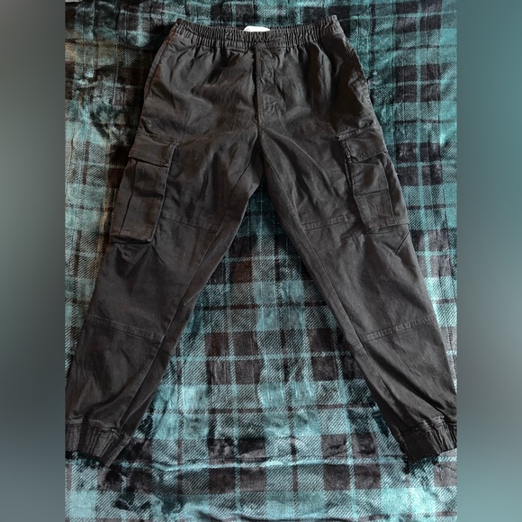 Zara Men’s Cargo Joggers Black Size 31 - Picture 1 of 3